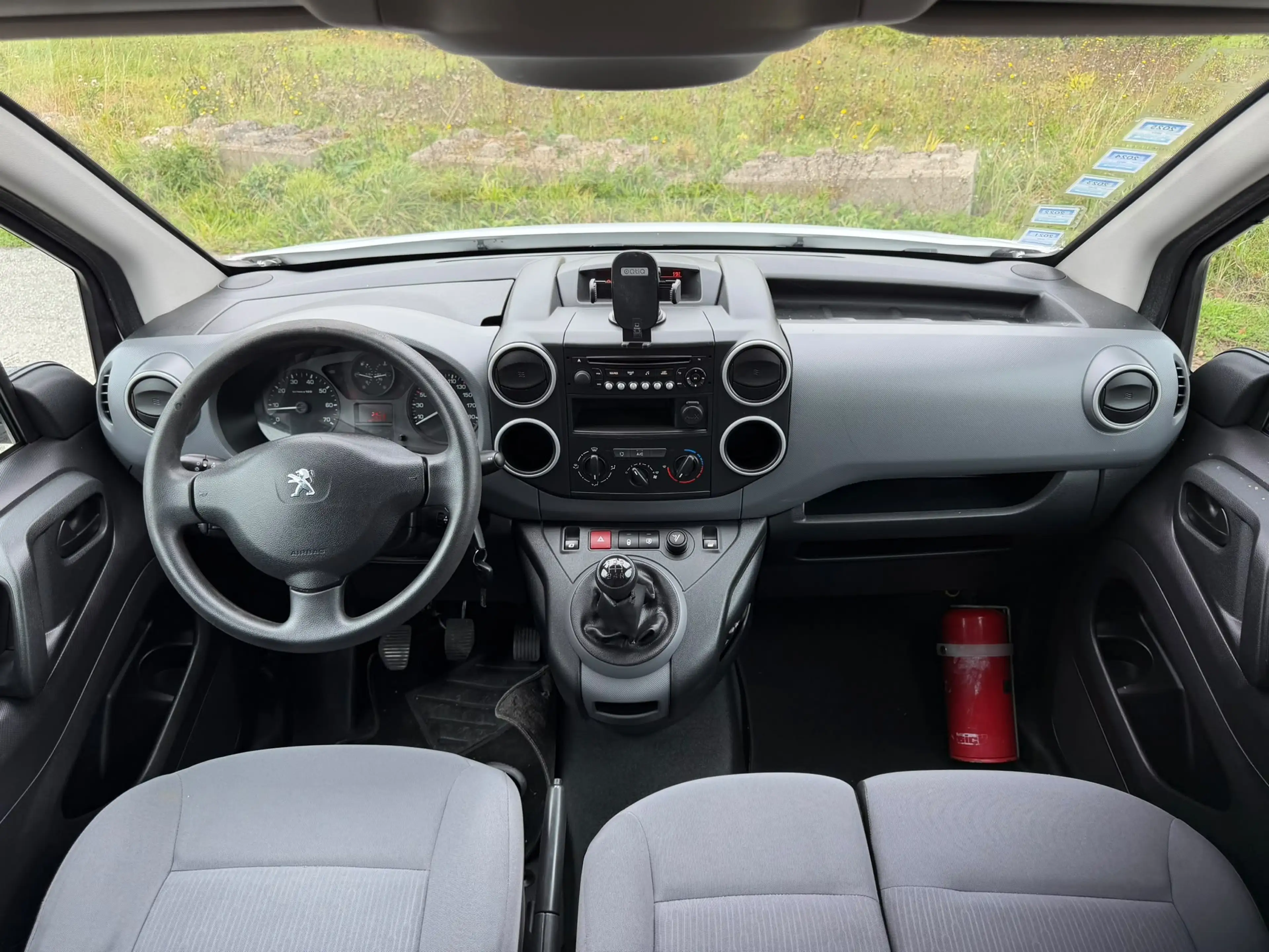 Peugeot Partner 1.6 HDi * AIRCO * 3 PLACES * ROULE PARFAITEMENT — photo 5