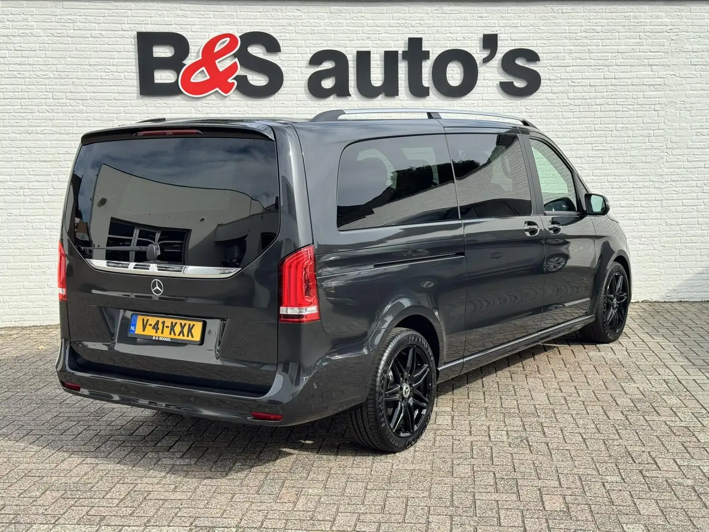 Mercedes-Benz V 300 300d L3 Avantgarde AMG 360 Camera Burmester Groot Grijs - 2