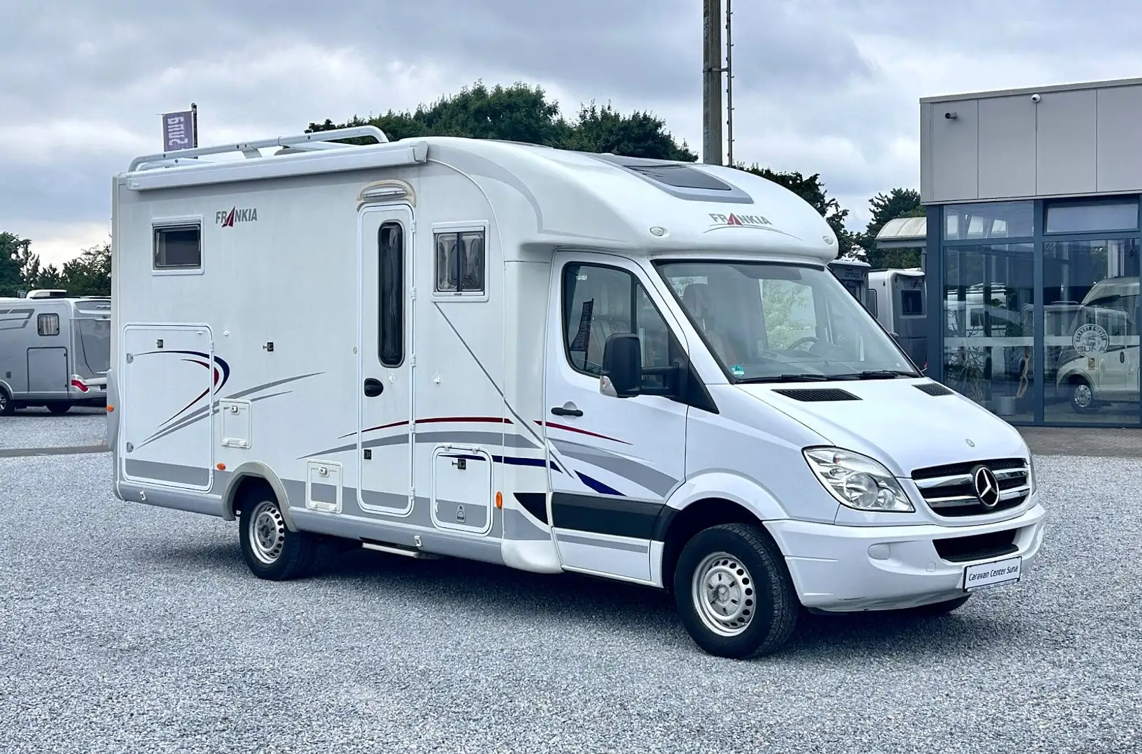 Frankia T 6800 BD *Festbett-Solar* Weiß - 1