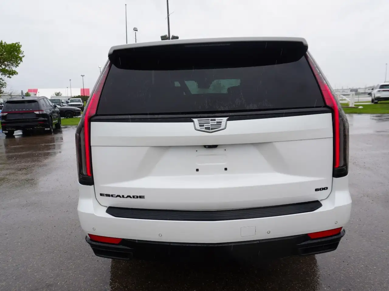 Cadillac Escalade снимка Cadillac Escalade