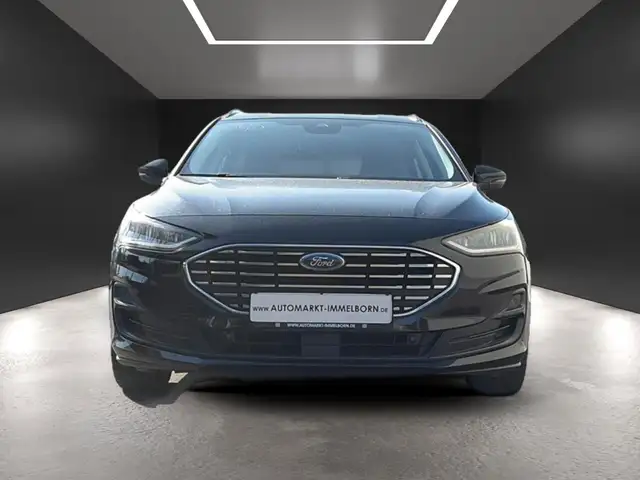 Ford Focus view 9