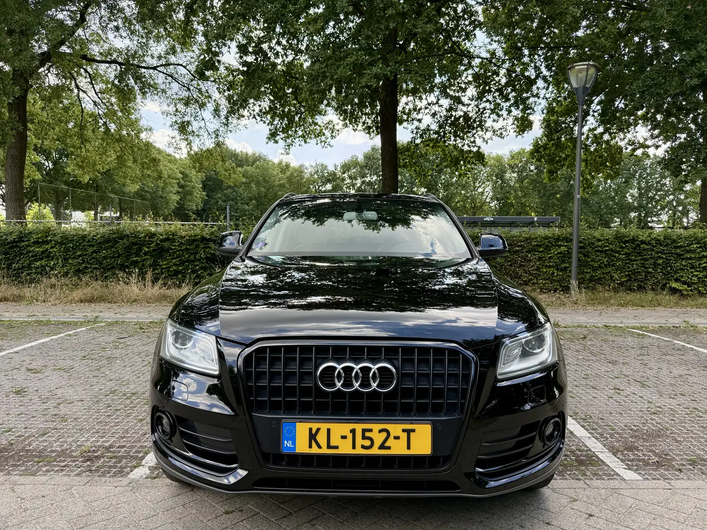 Audi Q5 2.0 TFSI quattro Pro L S Zwart - 1