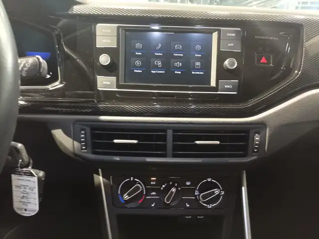 Volkswagen Taigo view 12