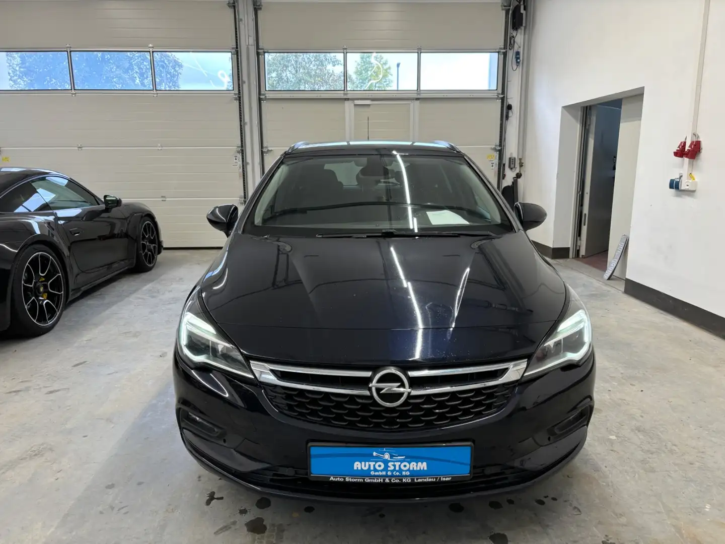 Opel Astra K Sports Tourer 1.6 CDTI Business*R-KAM*AHK*PDC* A Bleu - 2
