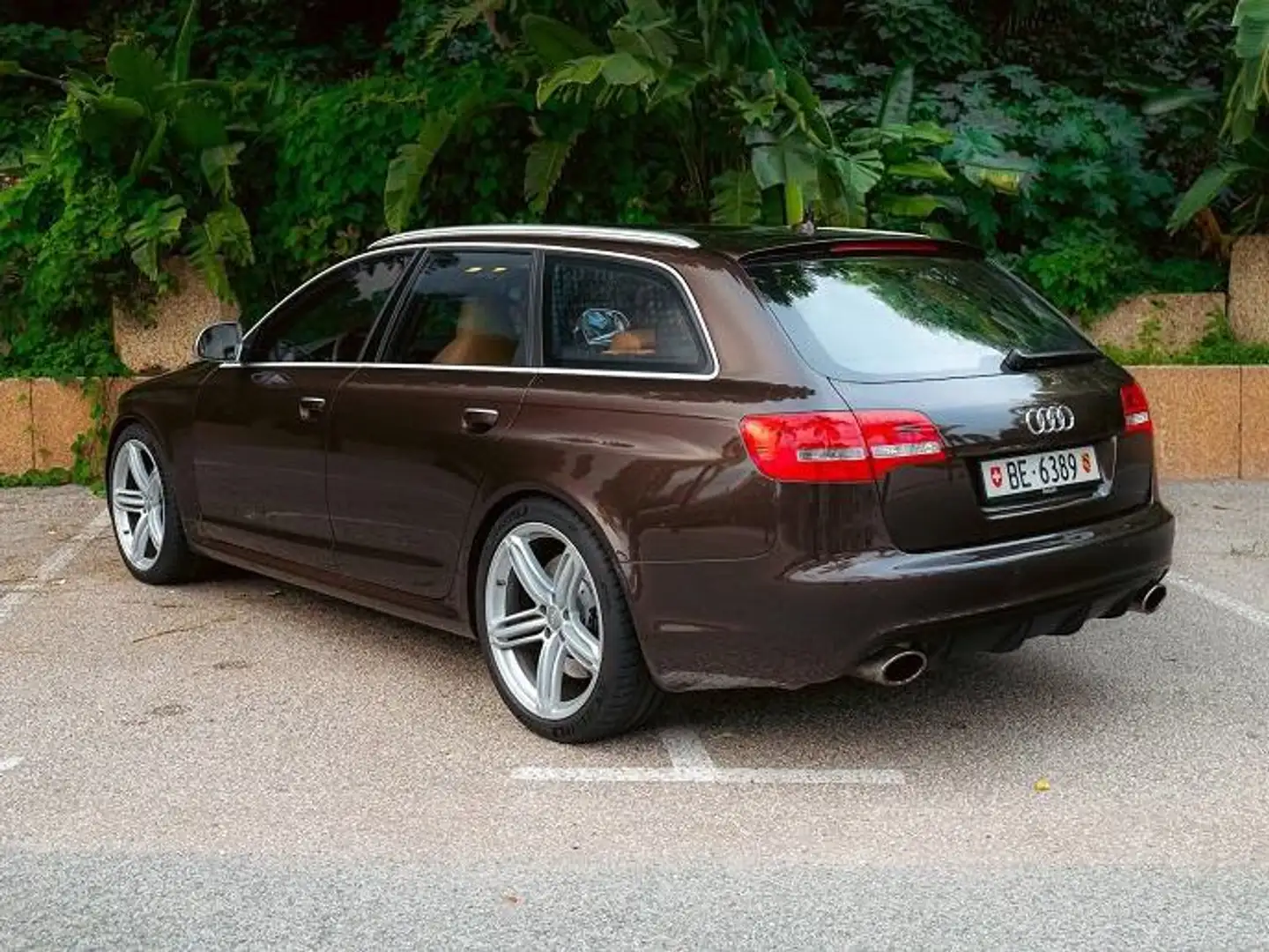 Audi RS6 (C6) RS6 Avant 5.0 V10 Marrone - 2