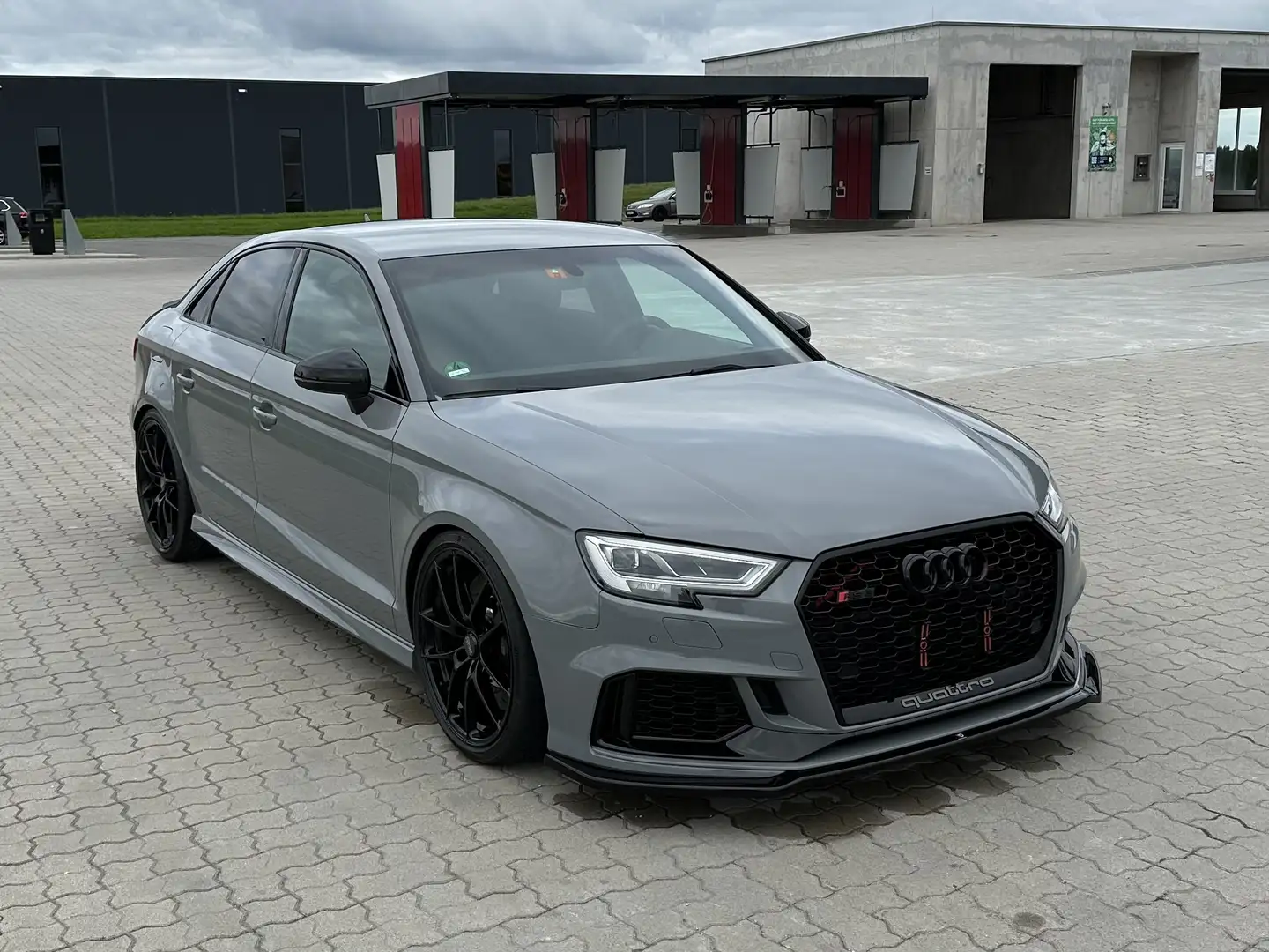 Audi RS3 Limo/DAZA/RS-AGA/Non-OPF Grau - 1