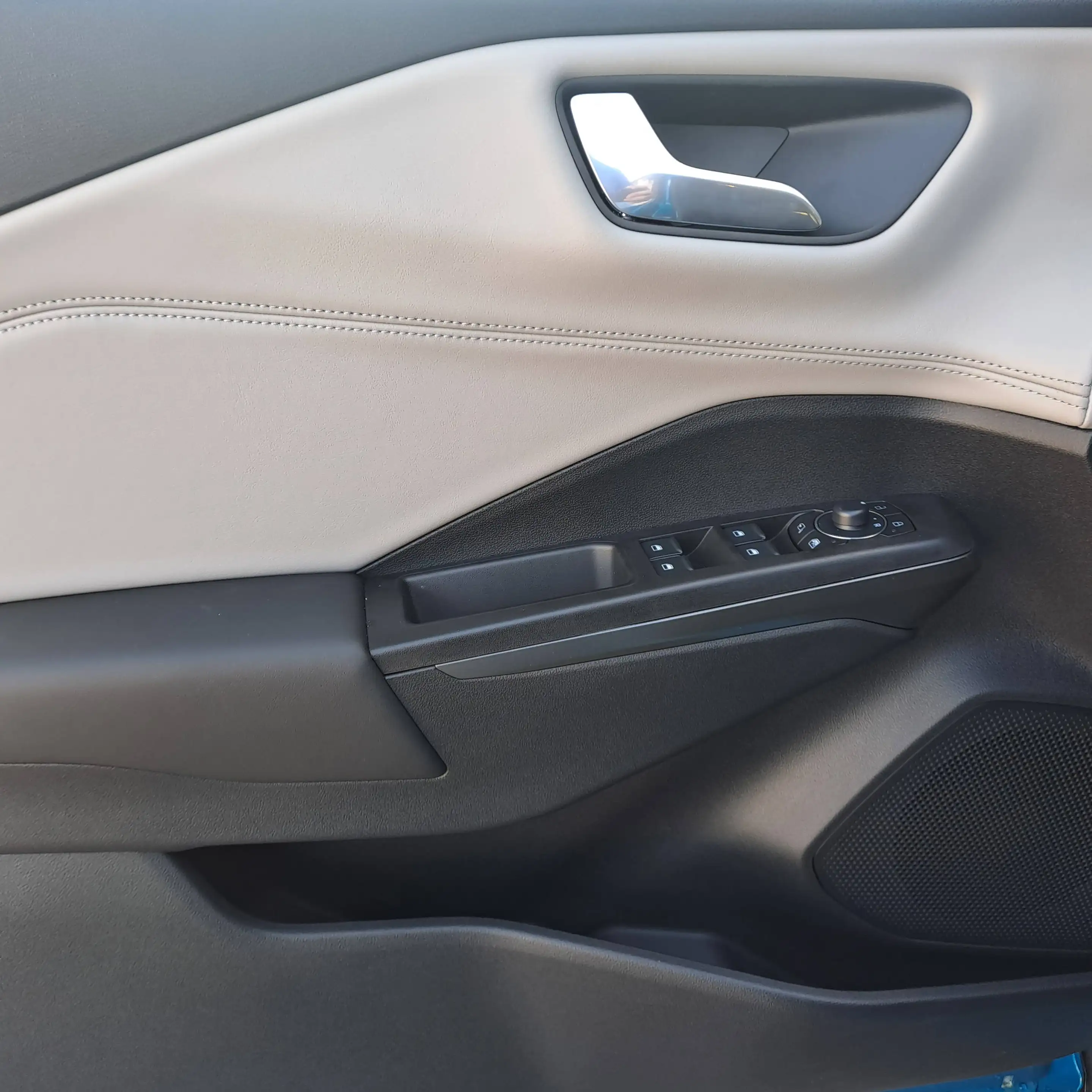 Ford Puma Gen-E — photo 10