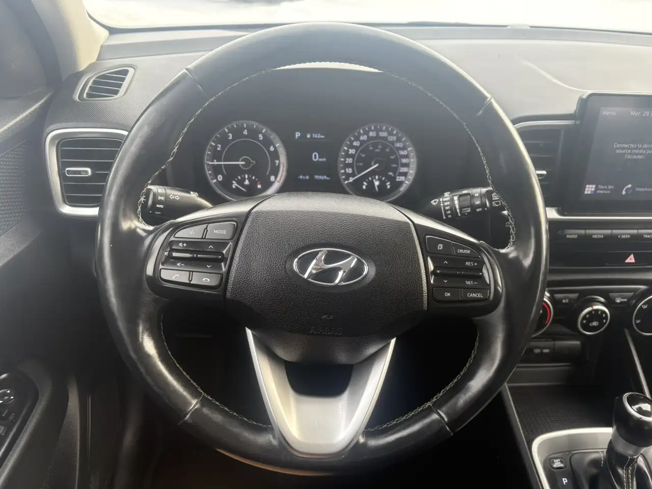 Hyundai Venue снимка Hyundai Venue