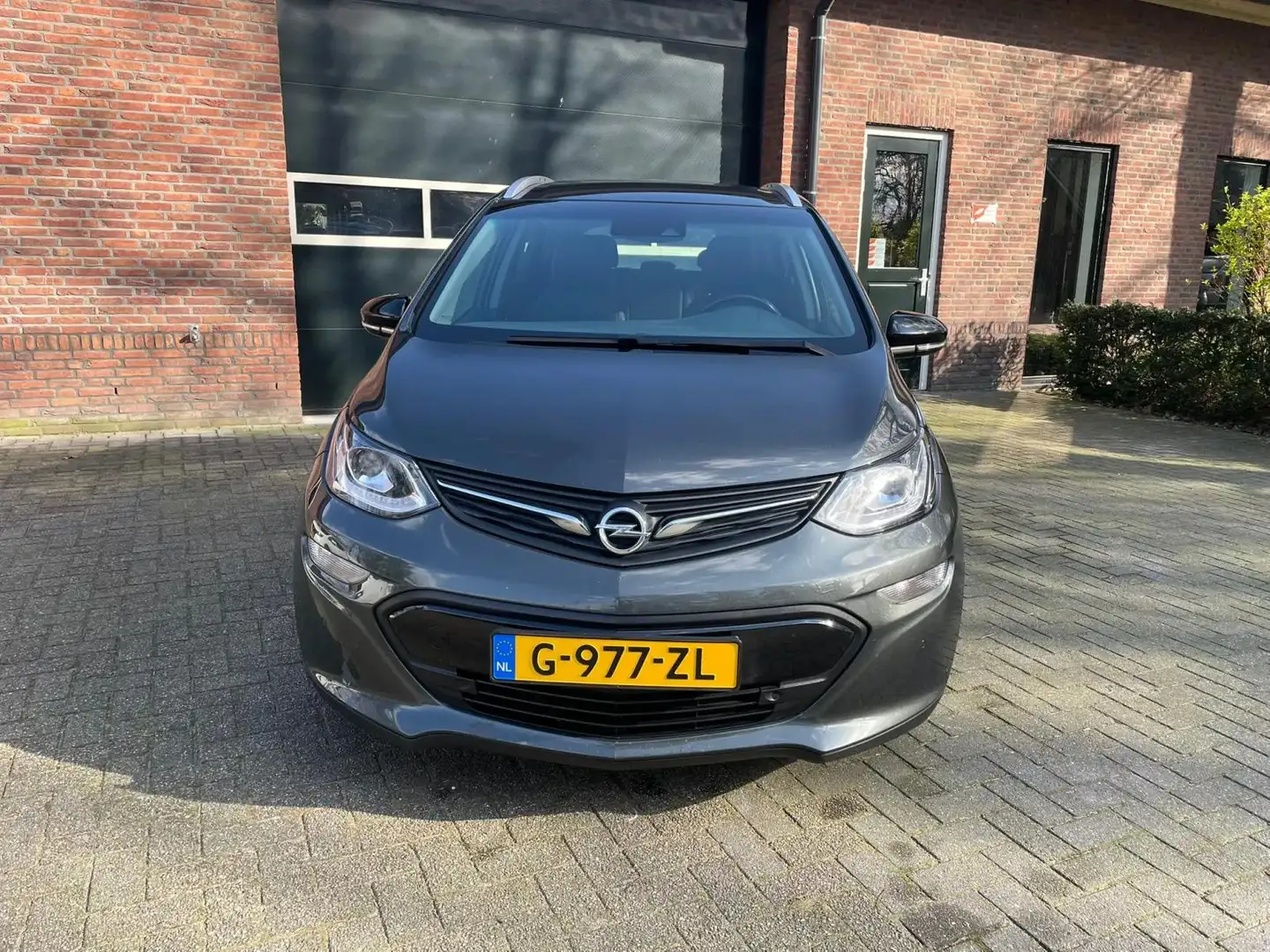 Opel Ampera-E *ex btw € 13250* Business executive 60 kWh Grijs - 2