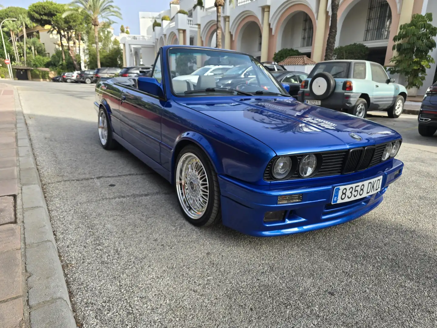 BMW 325 325i Cabriolet Azul - 2