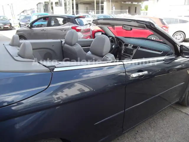 Chrysler Sebring view 18