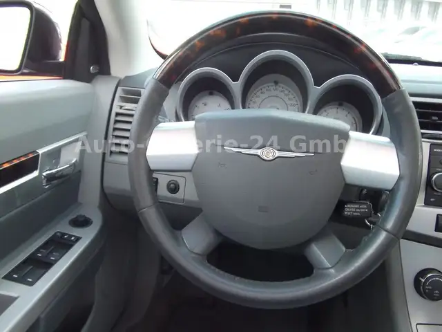 Chrysler Sebring view 11