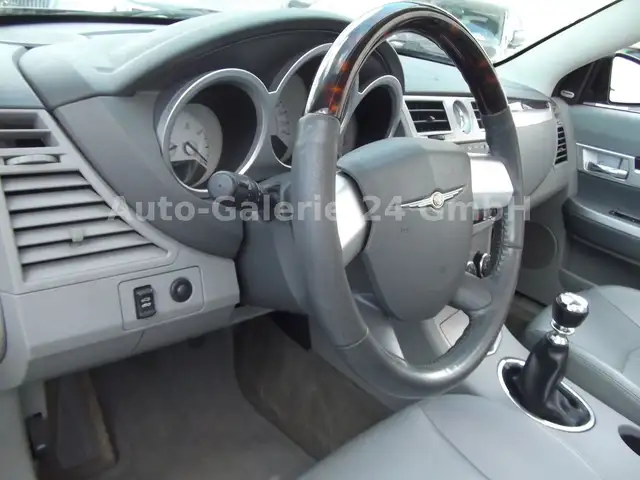 Chrysler Sebring view 10