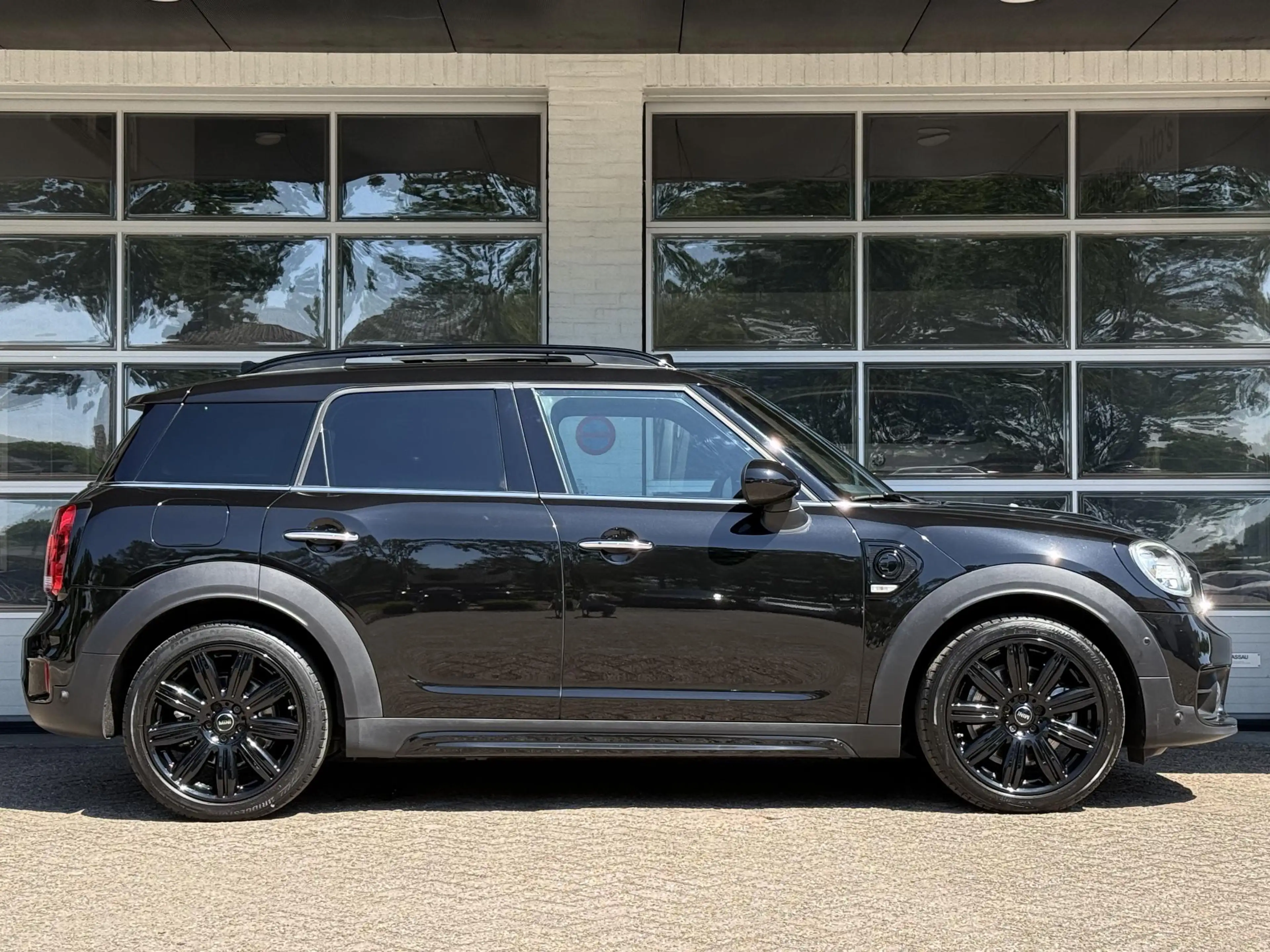 MINI Cooper SE Countryman 1.5 ALL4 Chili | HARMAN KARDON | PANORAMA | CAMERA — photo 8