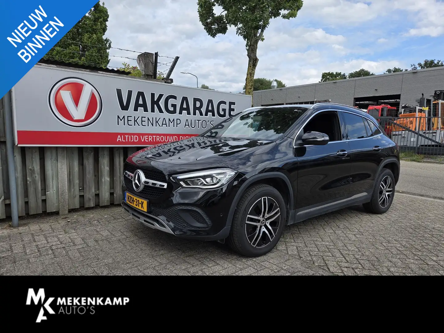 Mercedes-Benz GLA 250 e Progressive 18"/Stoelverwarming/Adaptieve cruise Zwart - 1