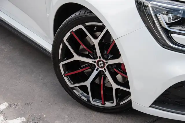 Renault Megane view 10