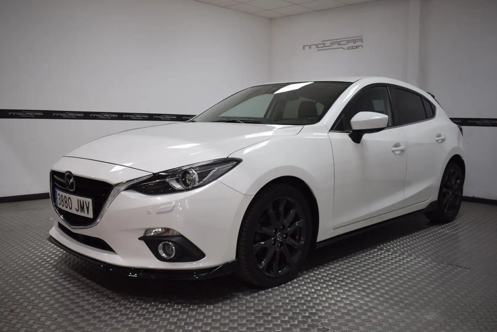 Mazda 3 2.2 Luxury Navegador 110kW Blanco - 1