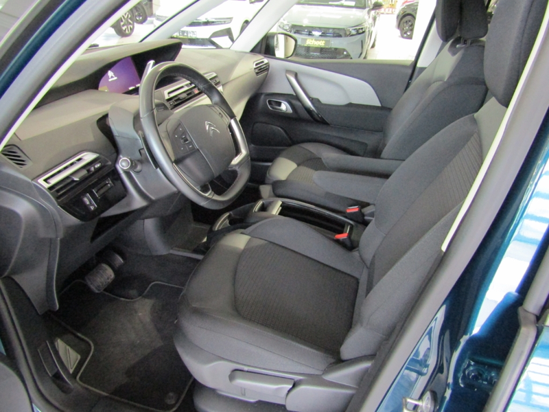 Citroen C4 SpaceTourer Shine 1.2 131PS 7-SITZER NAV KAM PDC APP TEMP AUTO — photo 10