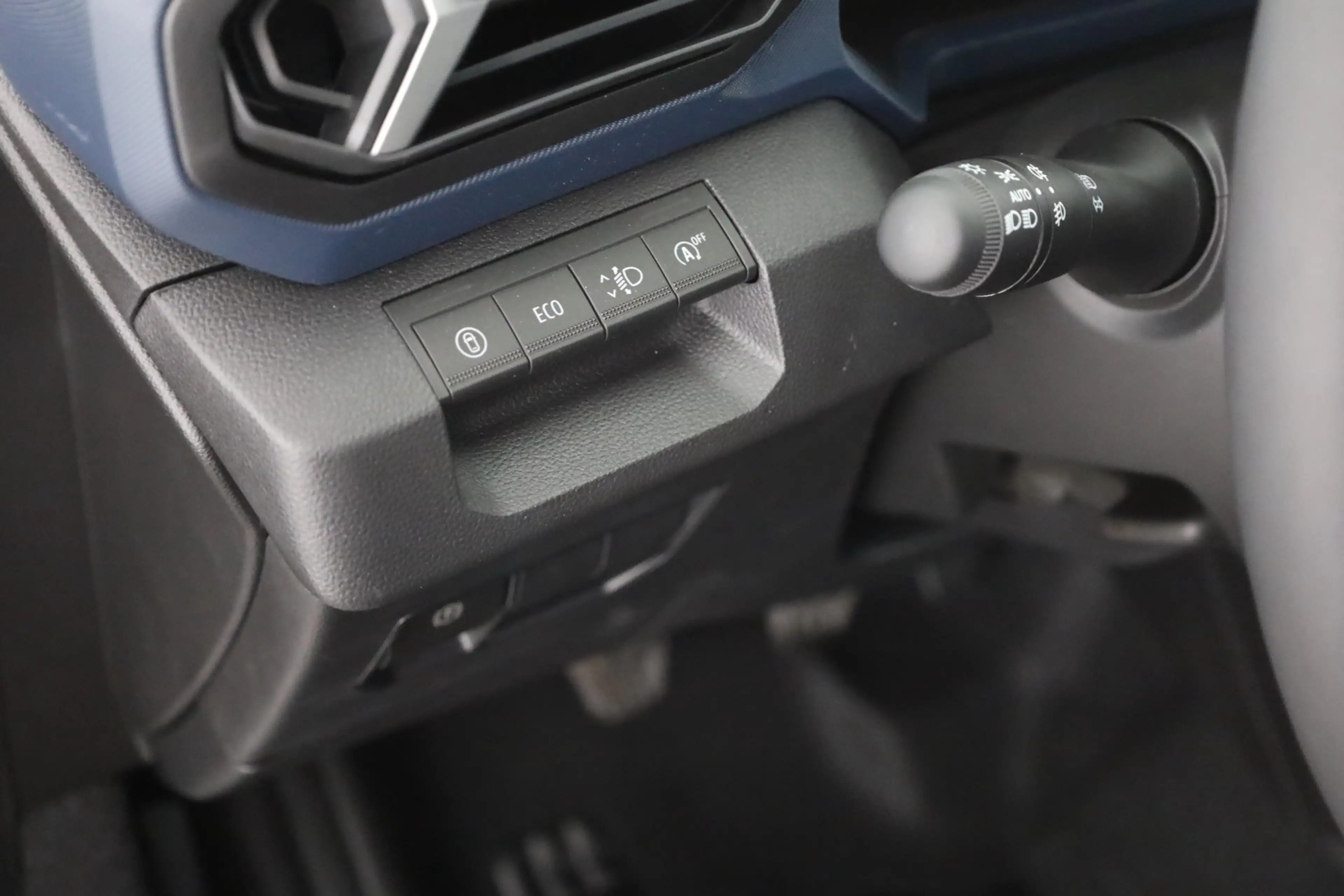 Dacia Duster Journey TCe 130 LED Kamera — photo 21