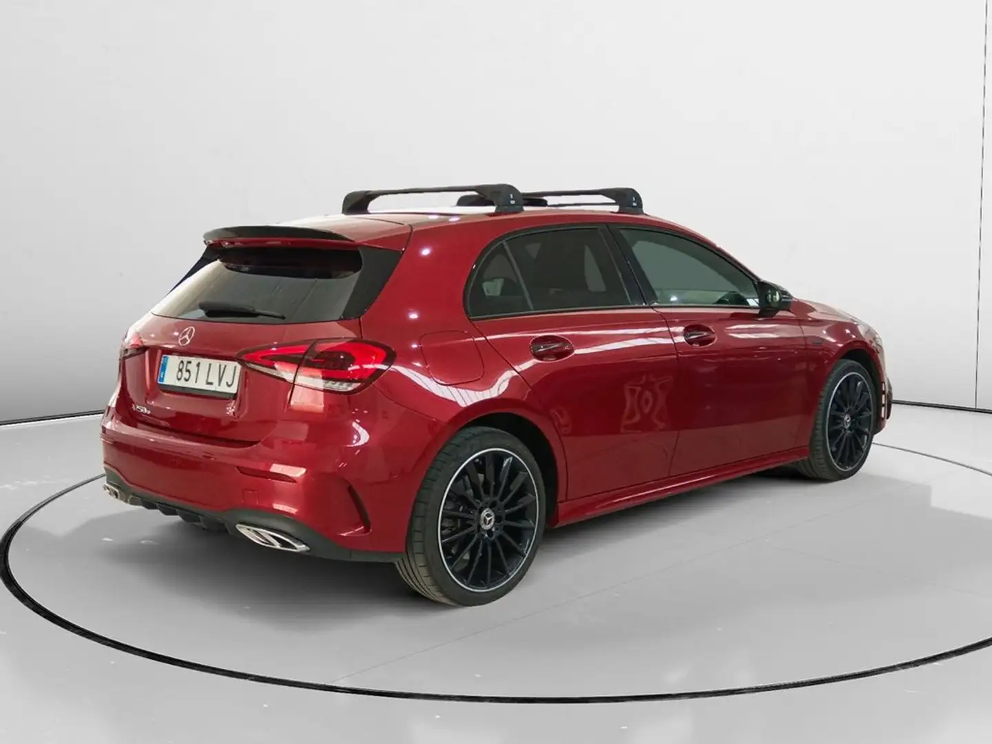 Mercedes-Benz A 45 AMG 250e Line Rojo - 2
