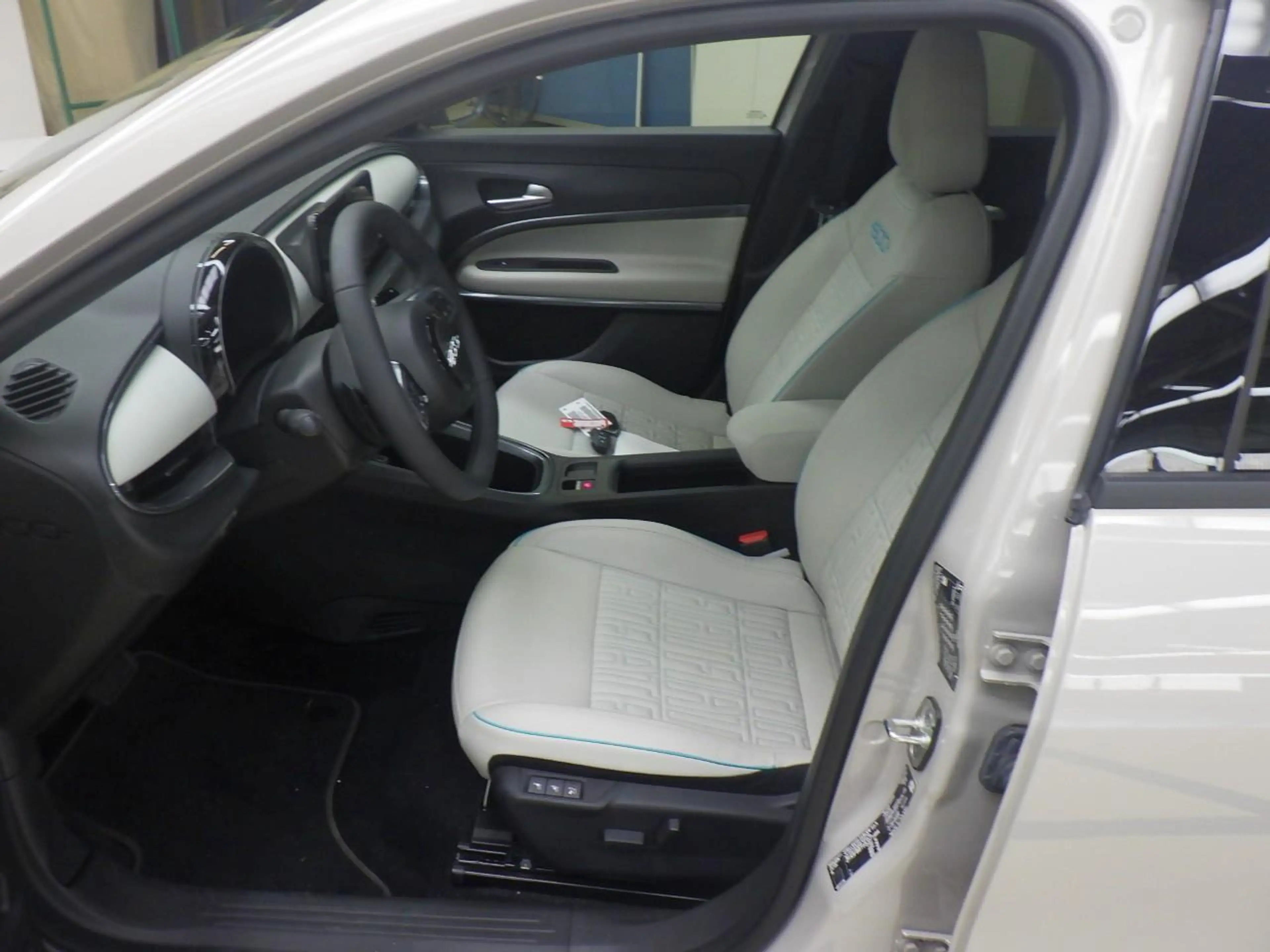 Fiat 600 1.2 Hybrid La Prima — photo 8