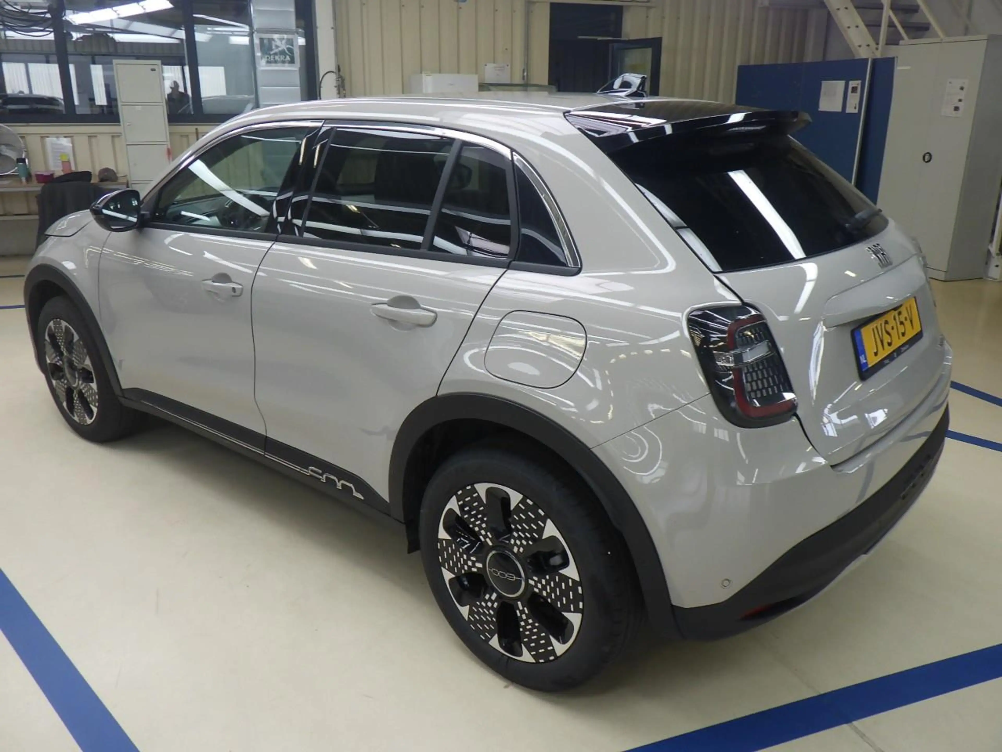 Fiat 600 1.2 Hybrid La Prima — photo 3