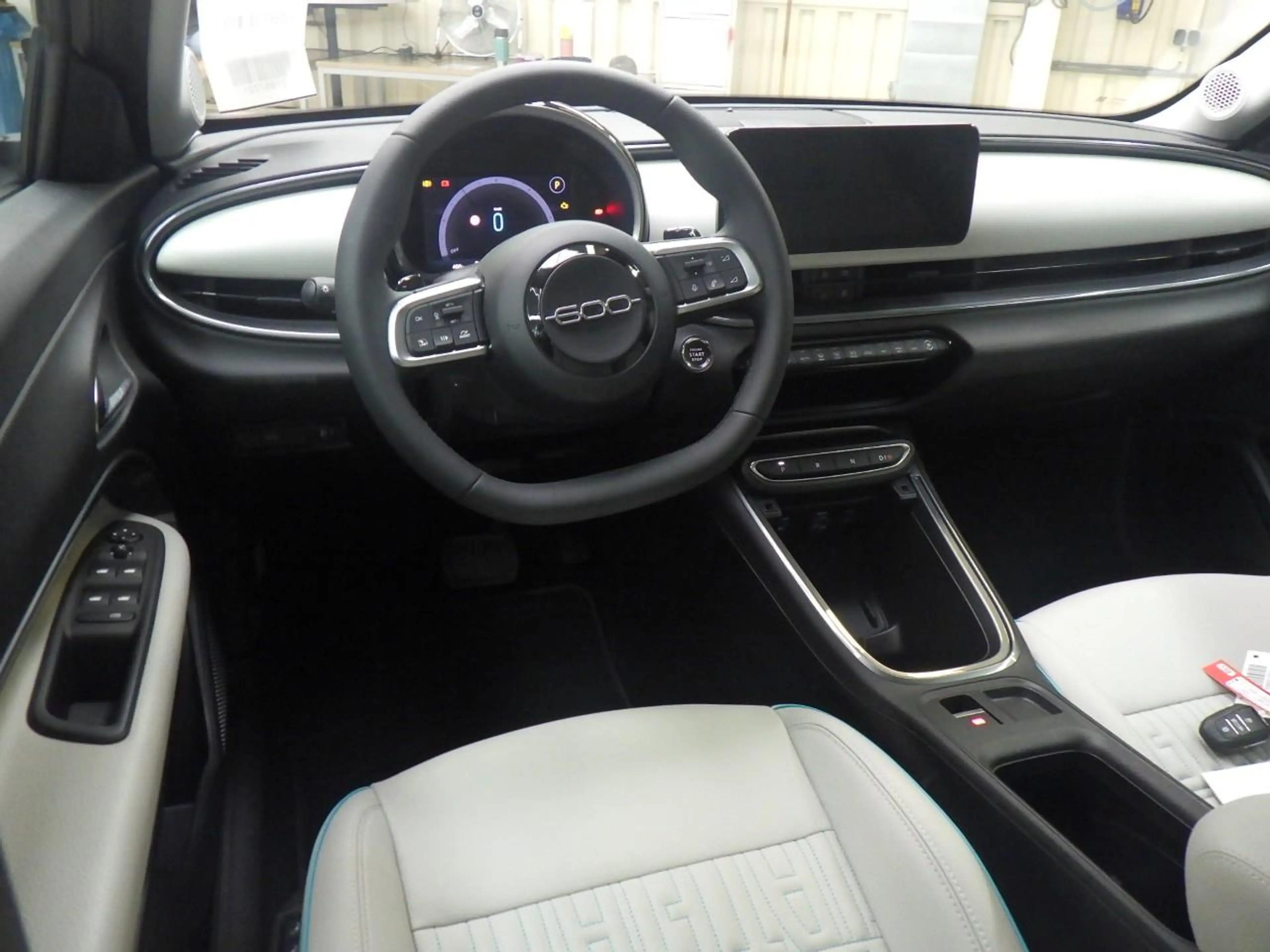 Fiat 600 1.2 Hybrid La Prima — photo 9