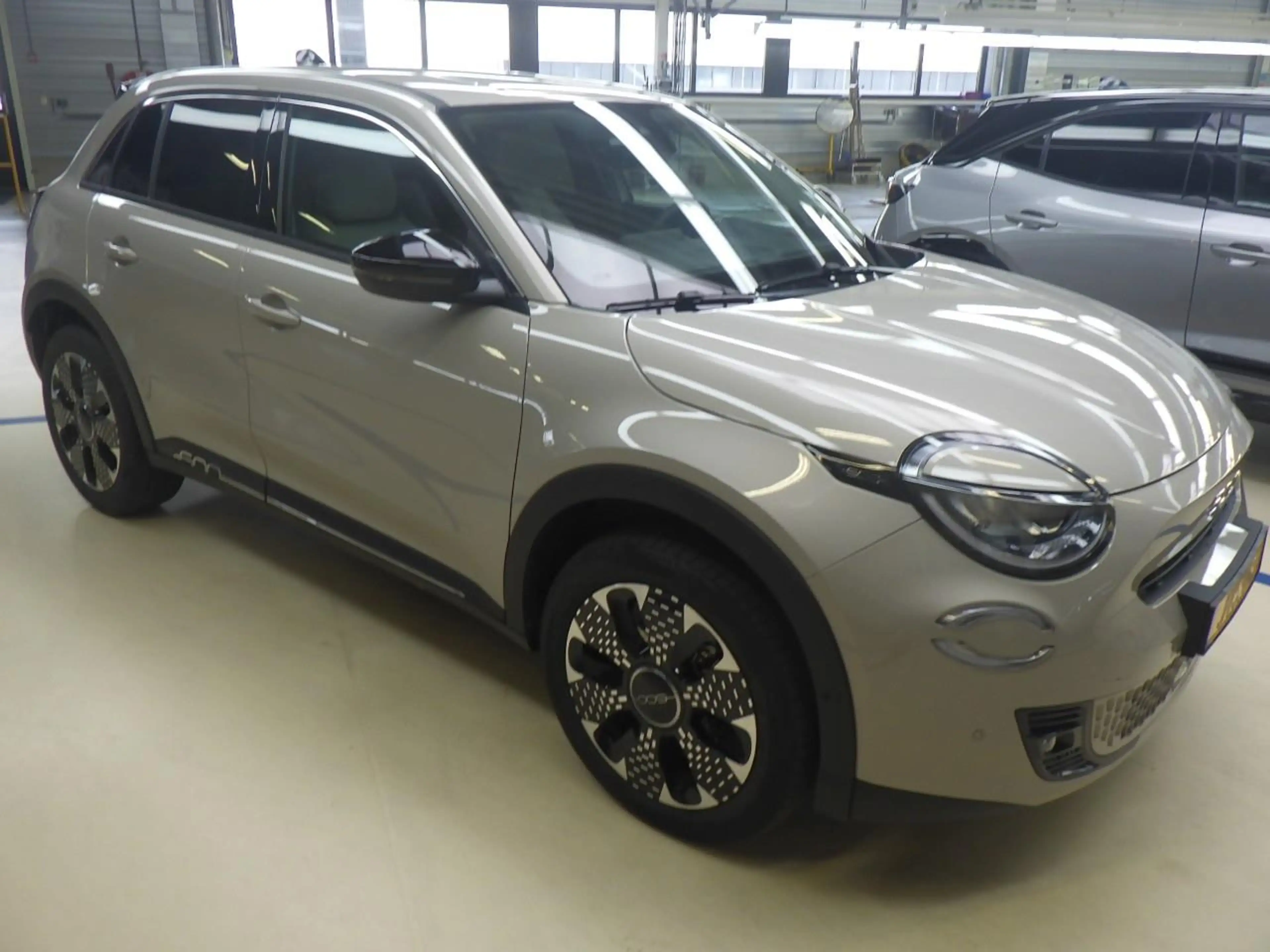 Fiat 600 1.2 Hybrid La Prima — photo 4