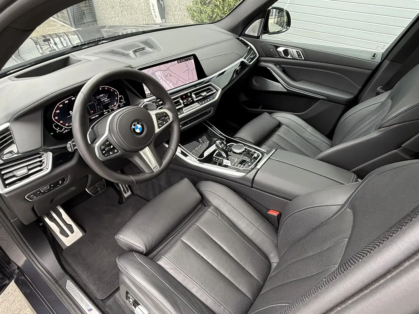 BMW X5 xDrive45e M Sport High Executive Pano | Laser | Bo Grijs - 2