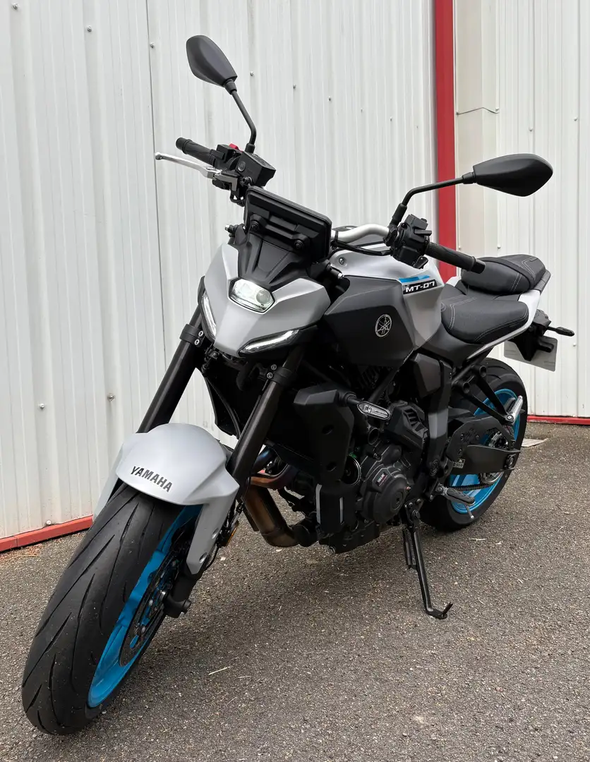 Yamaha MT-07 Grijs - 1