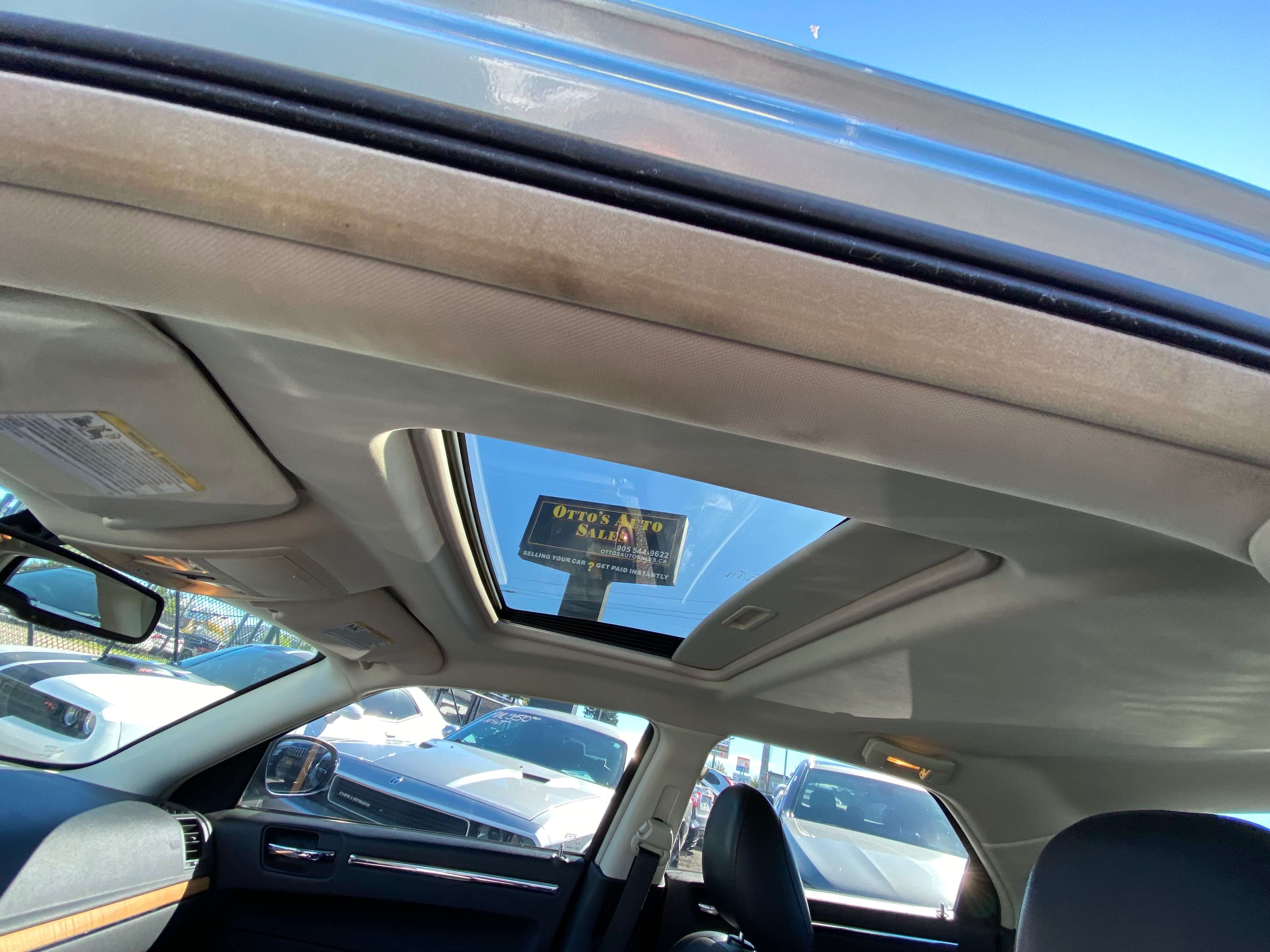2008 Chrysler 300