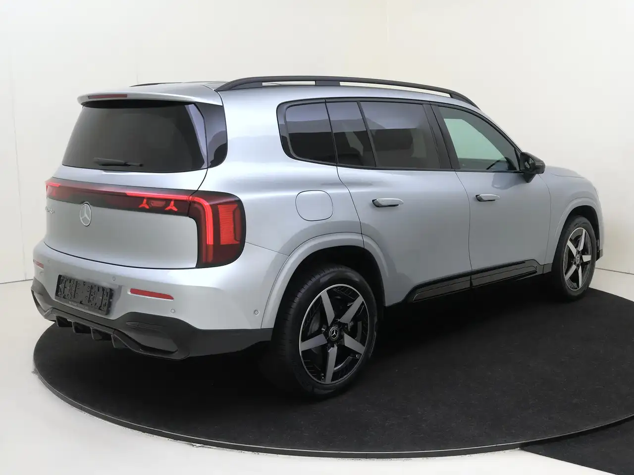Mercedes-Benz GLB 2026