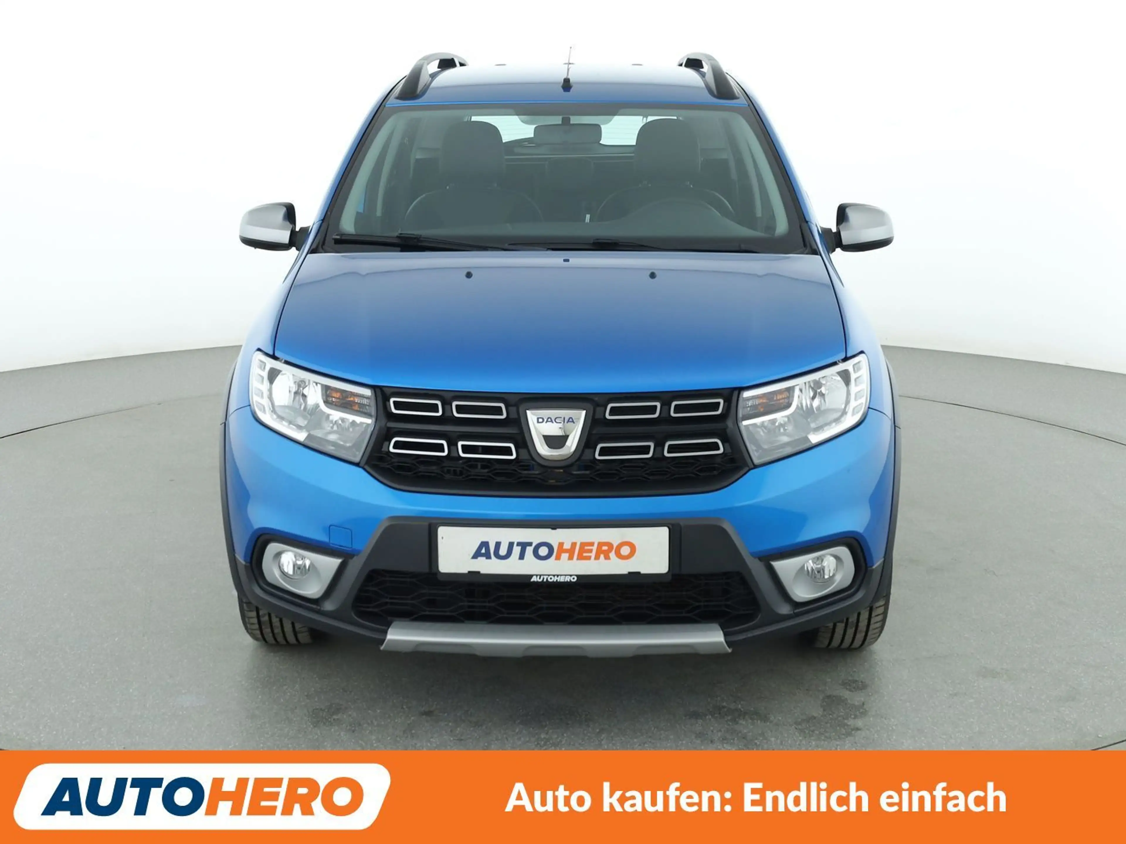 Dacia Logan 0.9 TCe Stepway Celebration *NAV*TEMP*CAM*PDC*ALU* — photo 9