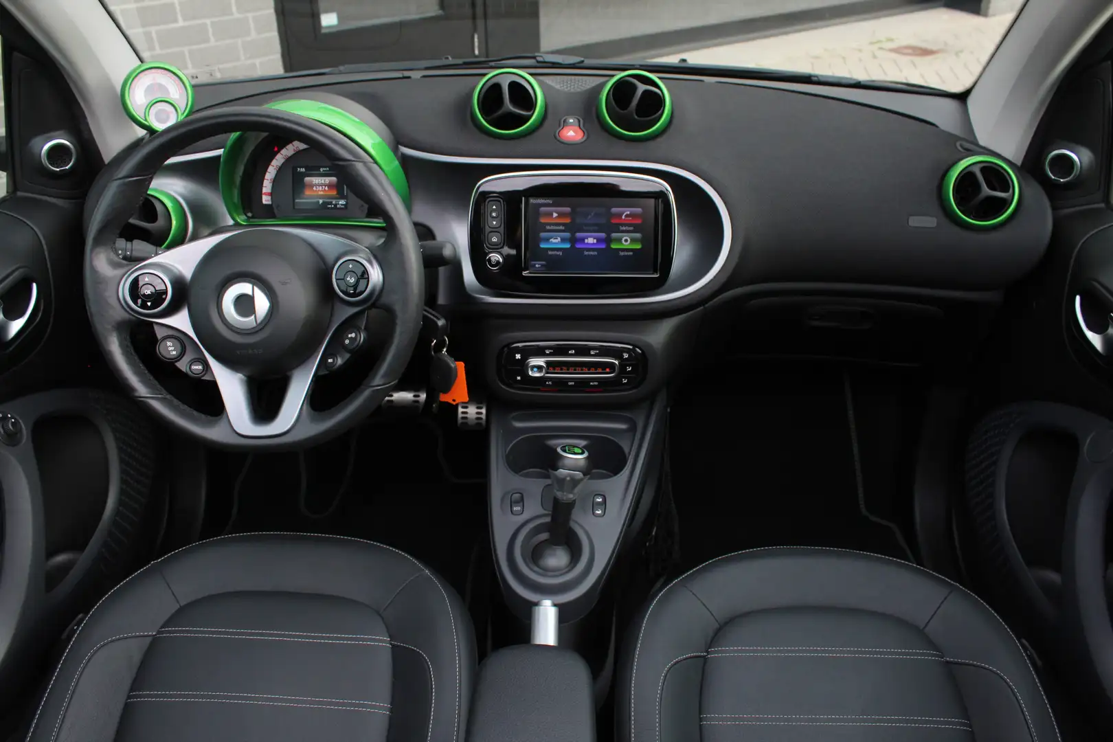 smart forTwo Cabrio Electric Drive Prime 18 kWh Brabus / Carpla Zwart - 2