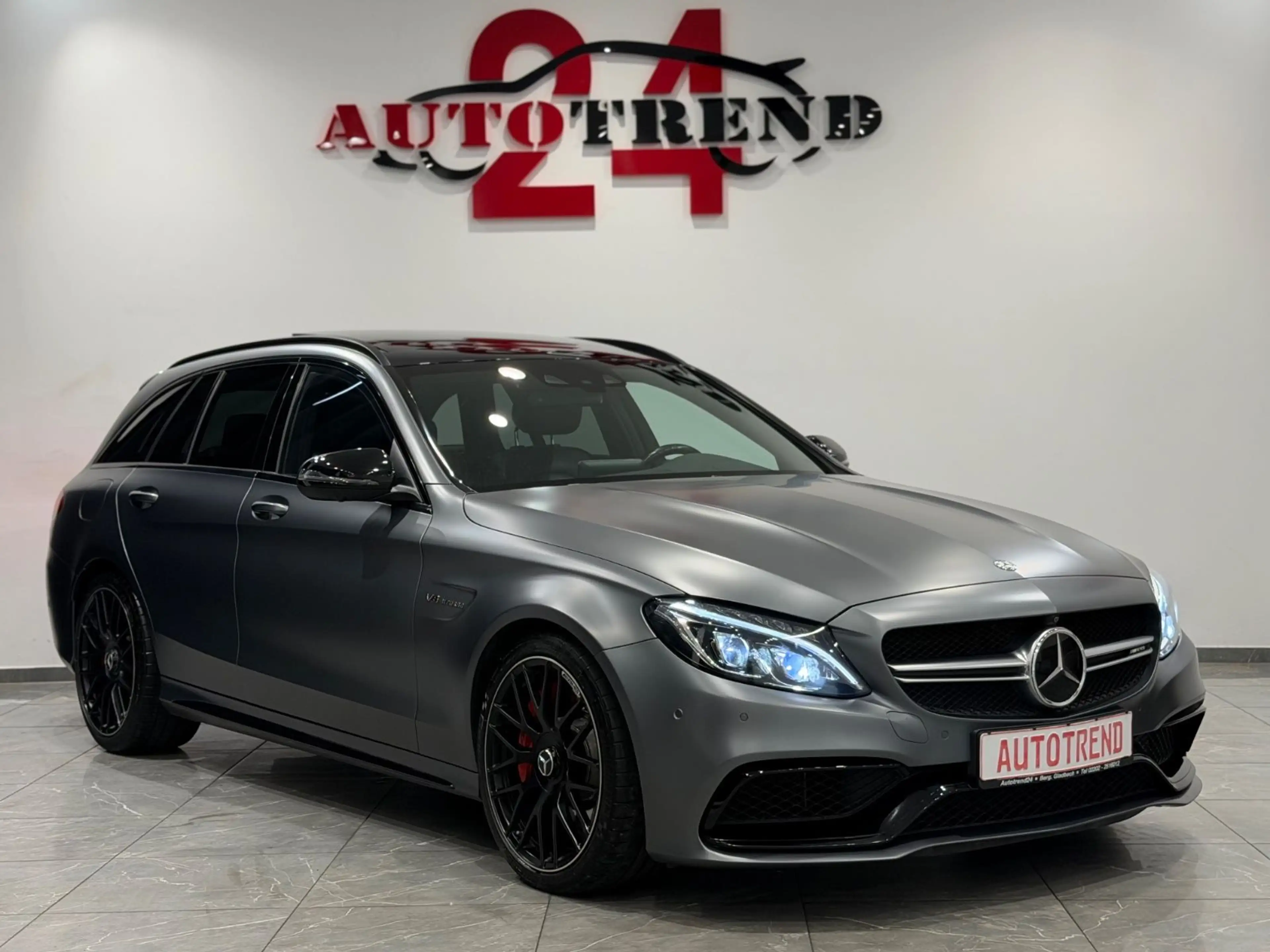 Mercedes-Benz C 63 AMG S T DESIGNO-MAGNO PANO+°360+HEAD-UP+LED — photo 4