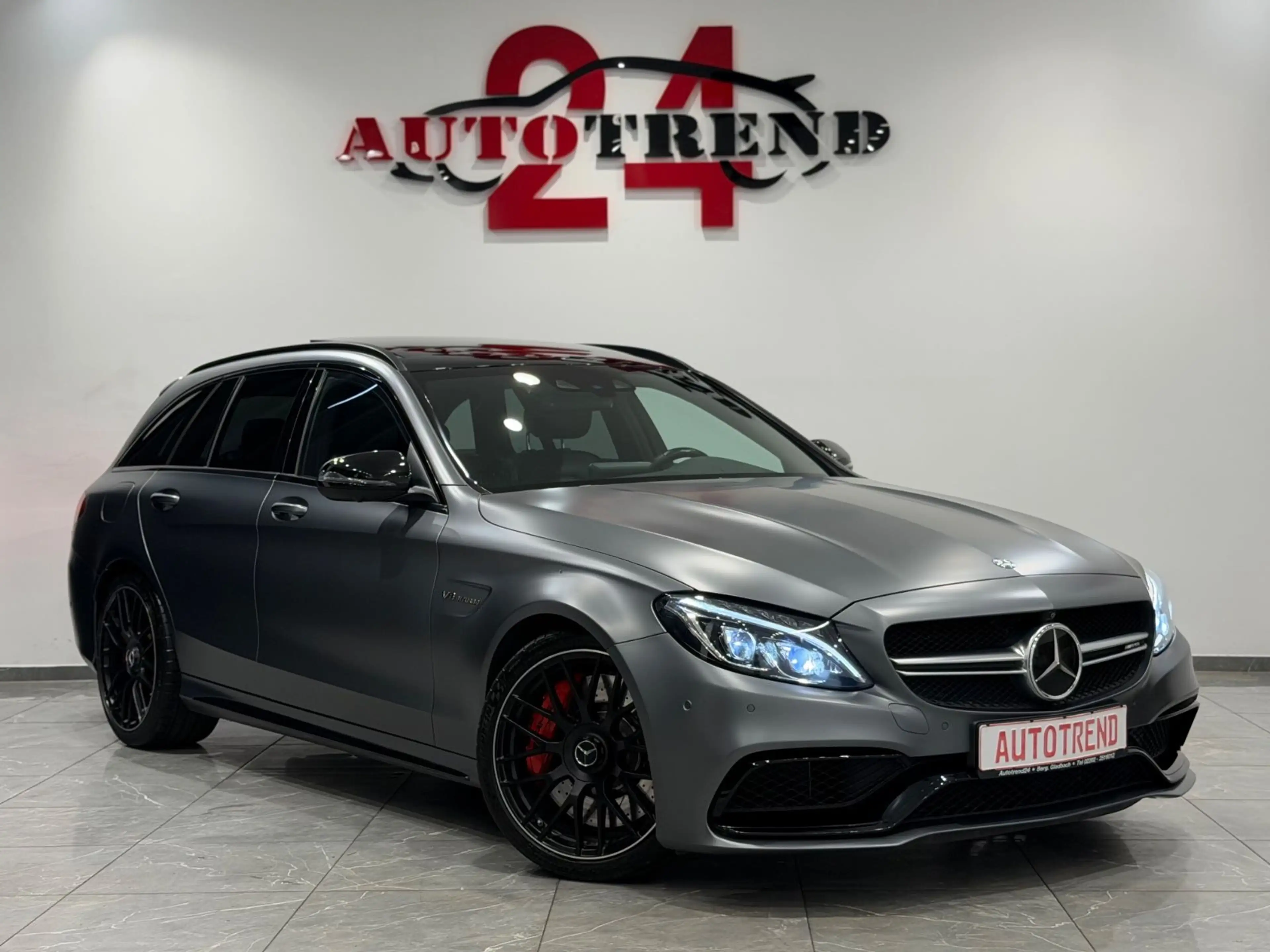 Mercedes-Benz C 63 AMG S T DESIGNO-MAGNO PANO+°360+HEAD-UP+LED — photo 2