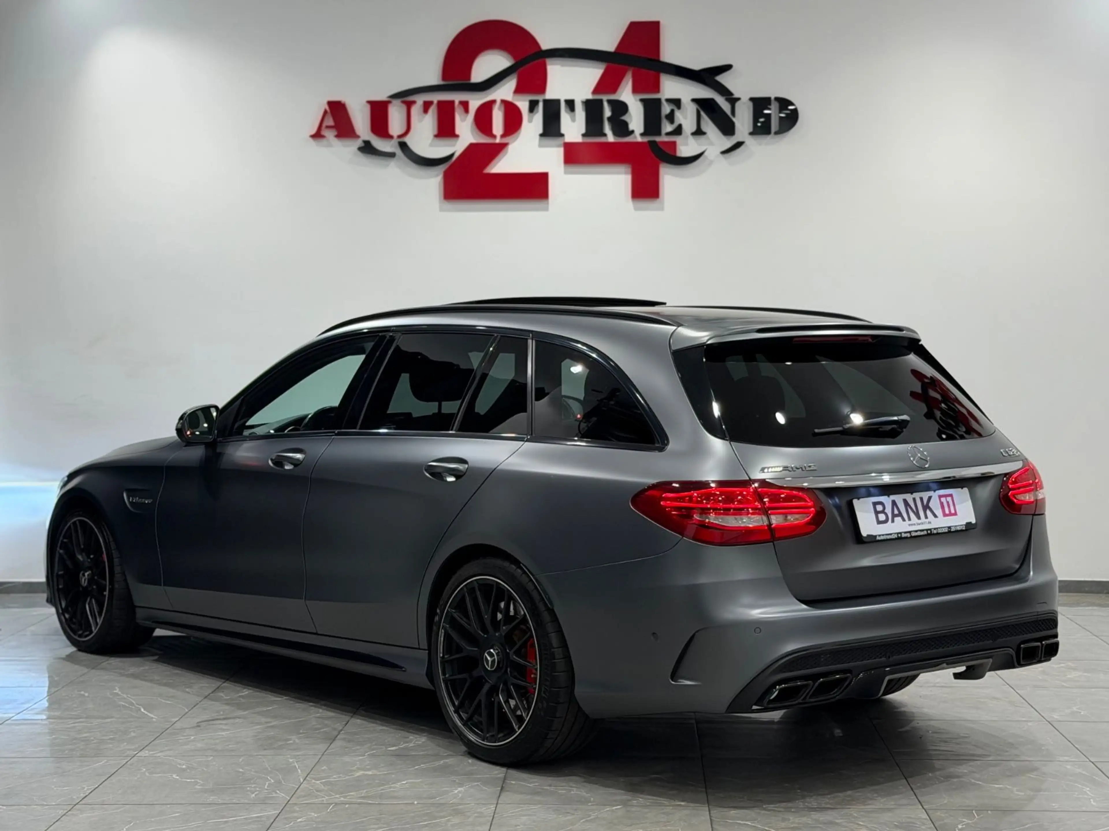 Mercedes-Benz C 63 AMG S T DESIGNO-MAGNO PANO+°360+HEAD-UP+LED — photo 11