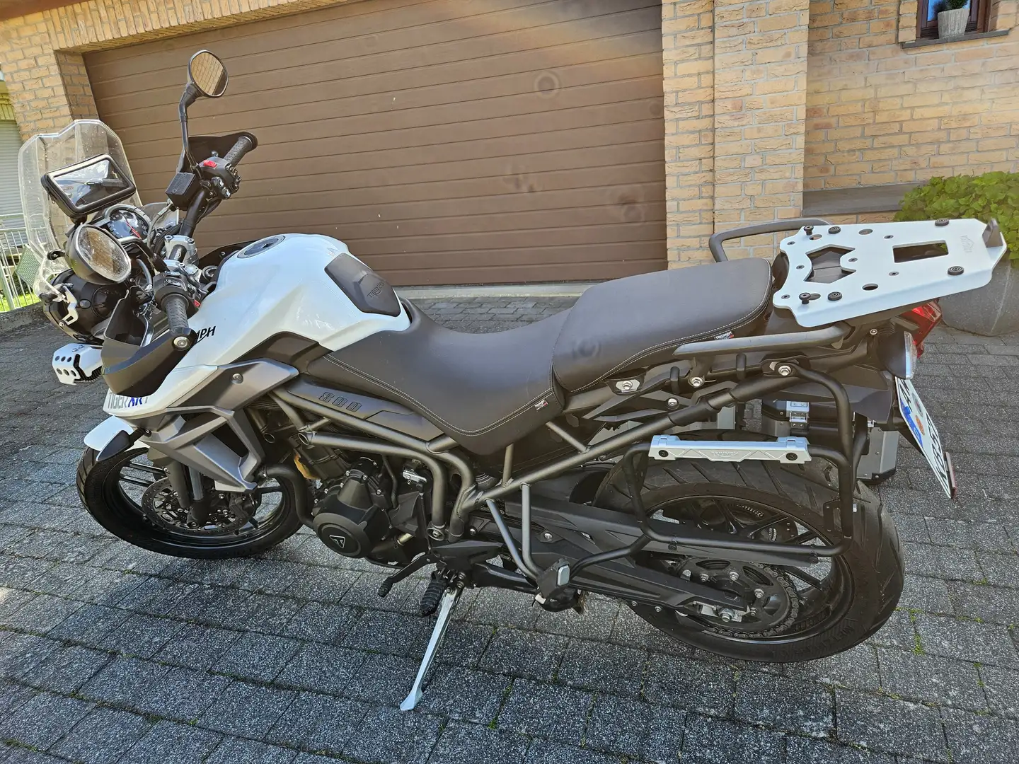 Triumph Tiger 800 XRT Alb - 1