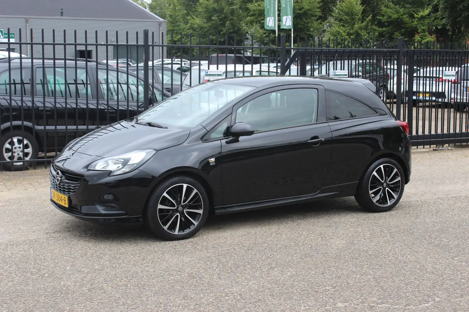 Opel Corsa 1.4 OPC-Line Zwart - 1