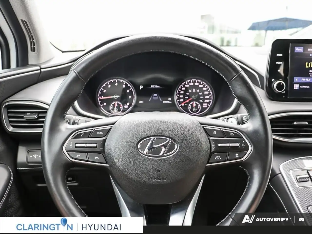 Hyundai SANTA FE photo Hyundai SANTA FE