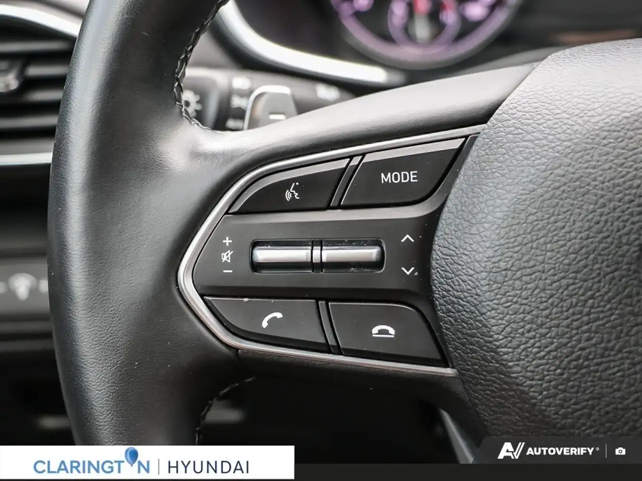 Hyundai SANTA FE photo Hyundai SANTA FE