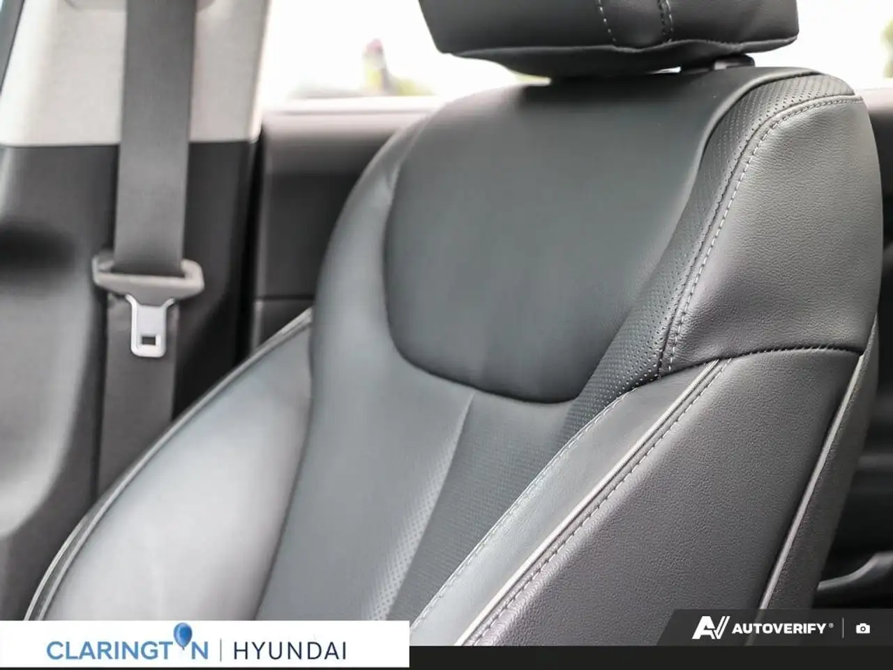 Hyundai SANTA FE photo Hyundai SANTA FE