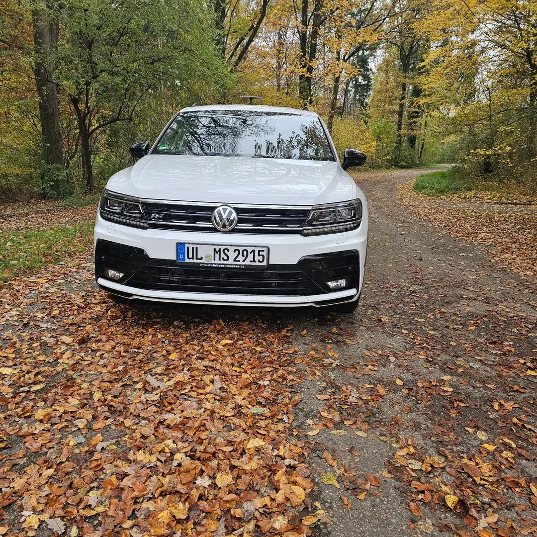 Volkswagen Tiguan Allspace Tiguan Allspace 2.0 TSI 4Motion DSG OPFHighline Weiß - 2