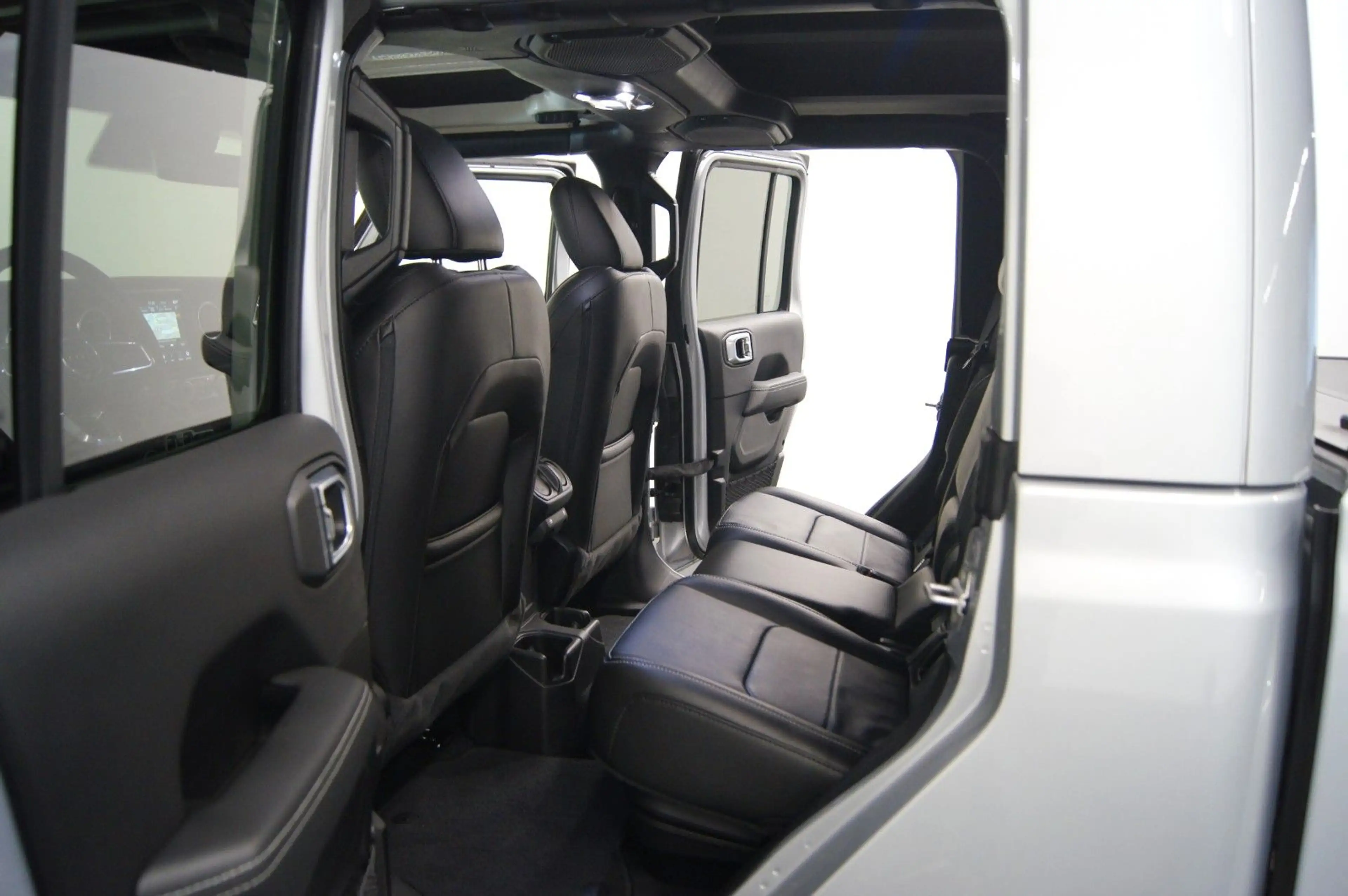 Jeep Gladiator Overland 4WD|KAMERA|LED|DAB|ALPINE — photo 8