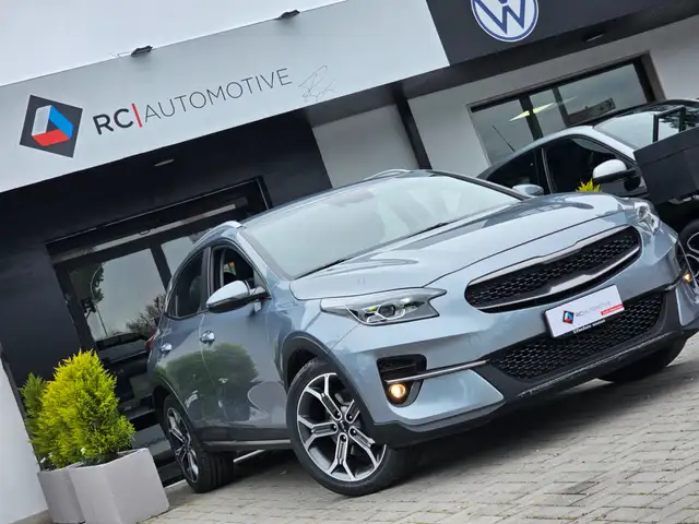 Kia Xceed view 3