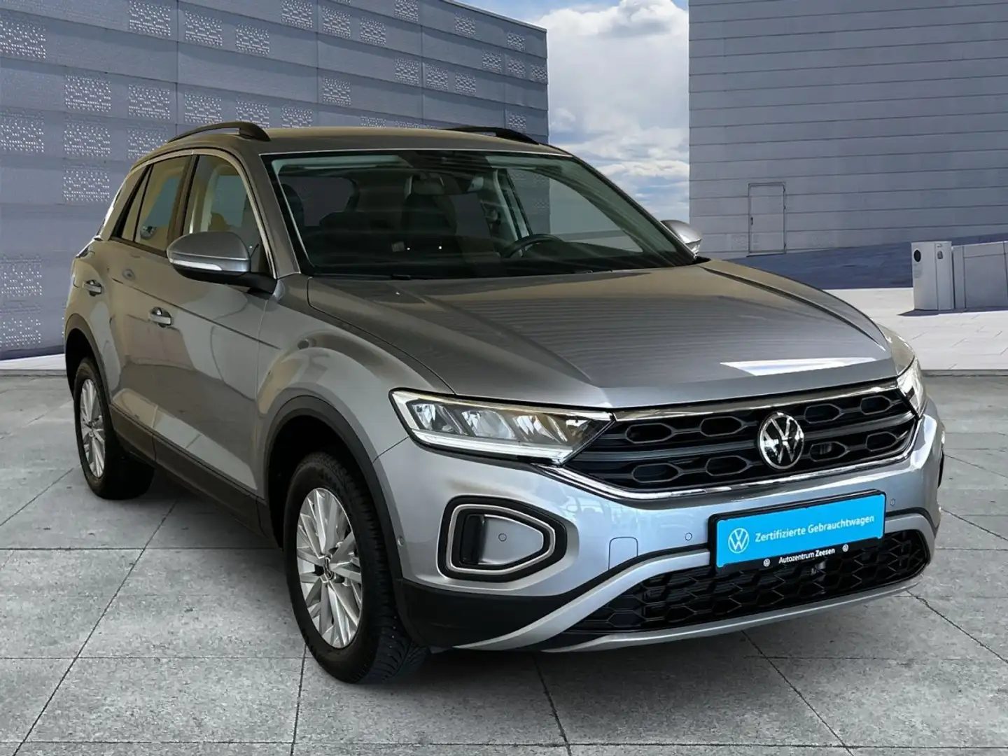 Volkswagen T-Roc 1.0 TSI Life OPF+SHZ+BAA+USB+DAB+EPH+MAL+ Klima Silber - 2