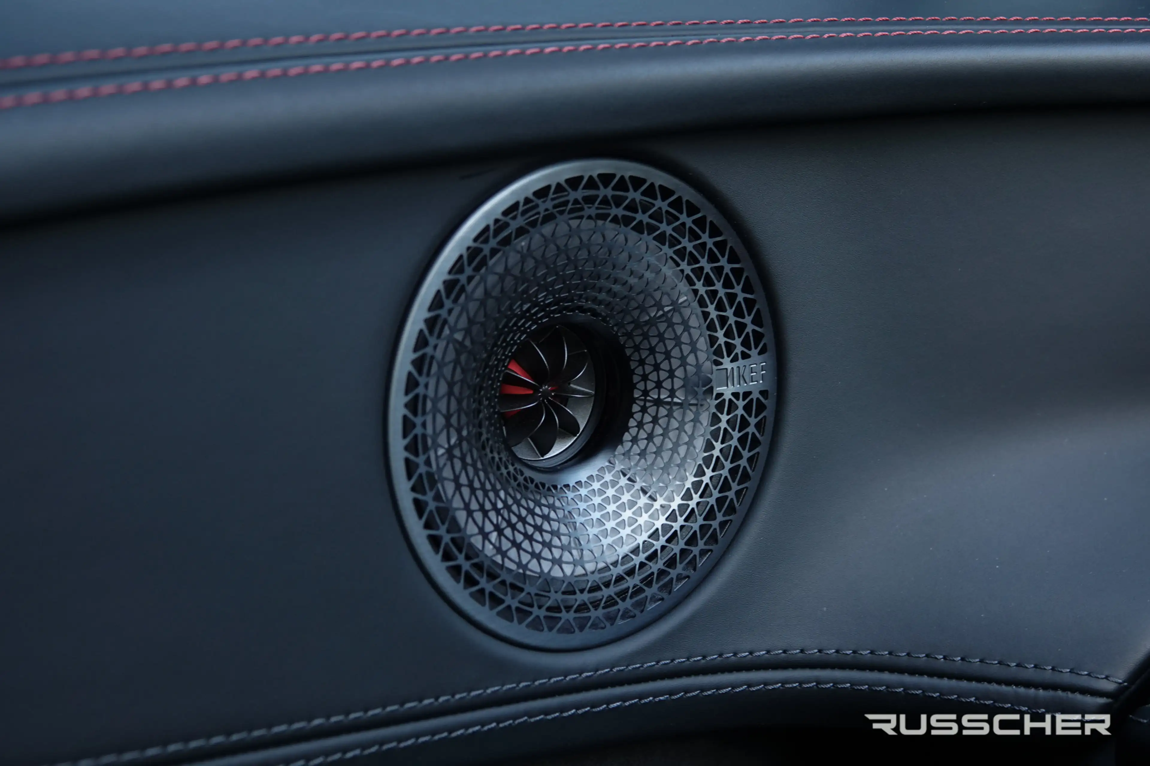 Lotus Eletre EDS450 S | 112kWh | 612Pk | AWD | Kef Premium Audi — photo 17