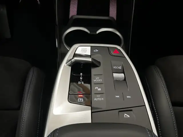 BMW X1 view 11