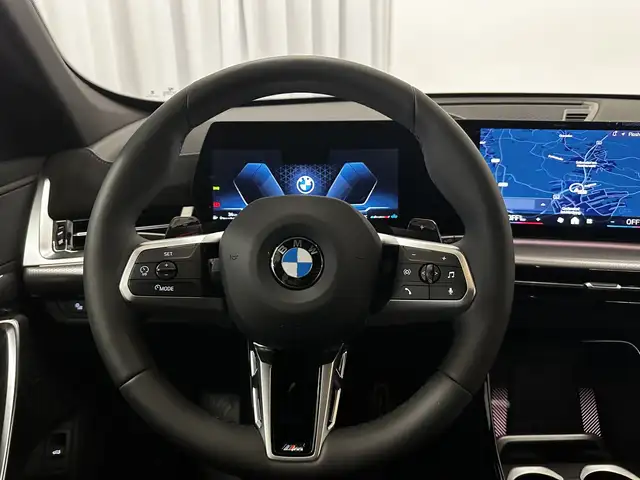 BMW X1 view 10