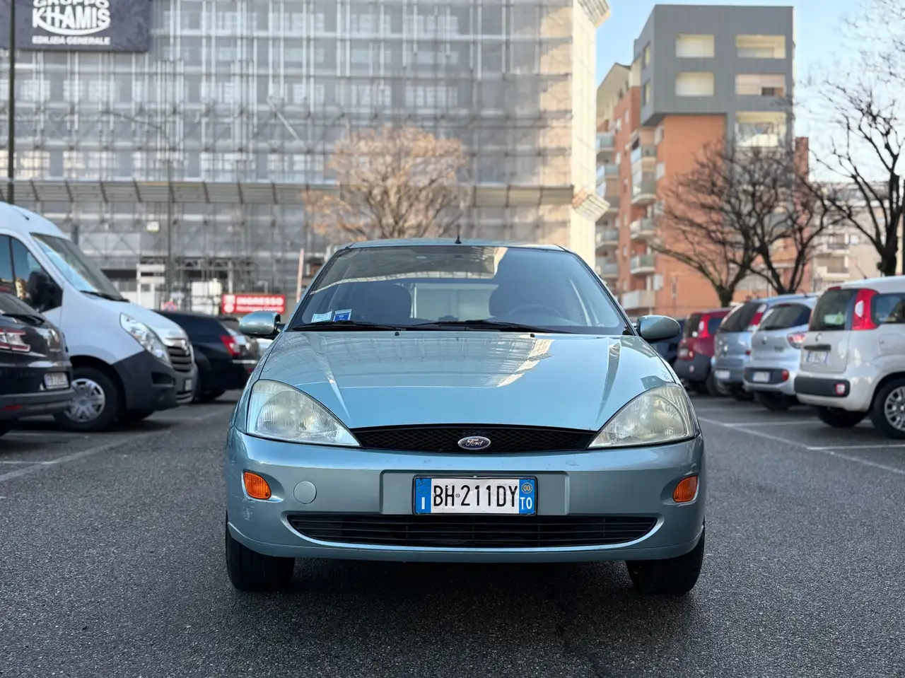 Ford Focus 5p 1.6i 16v Ghia c/CL, foto 3